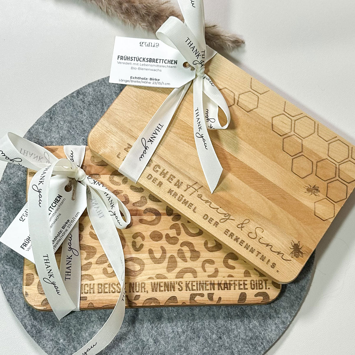 Frühstücksbrettchen "Busenfreundin"