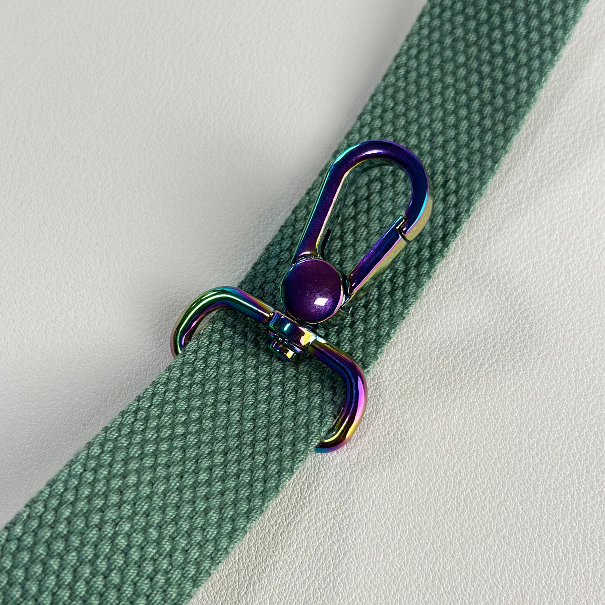 Premium Karabiner 25 mm