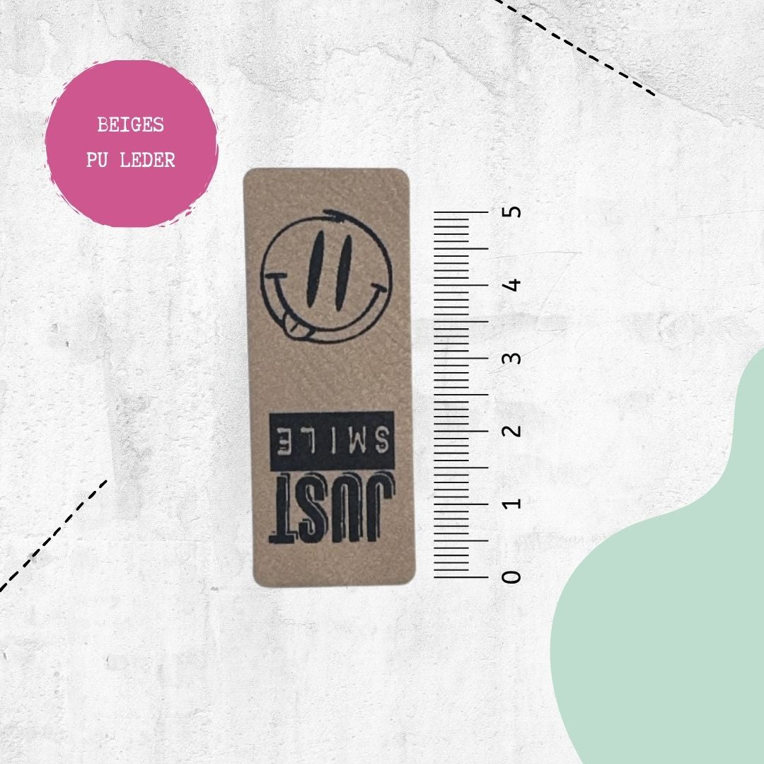 Klapp-Kunstlederlabel Just Smile - Graphic Jam
