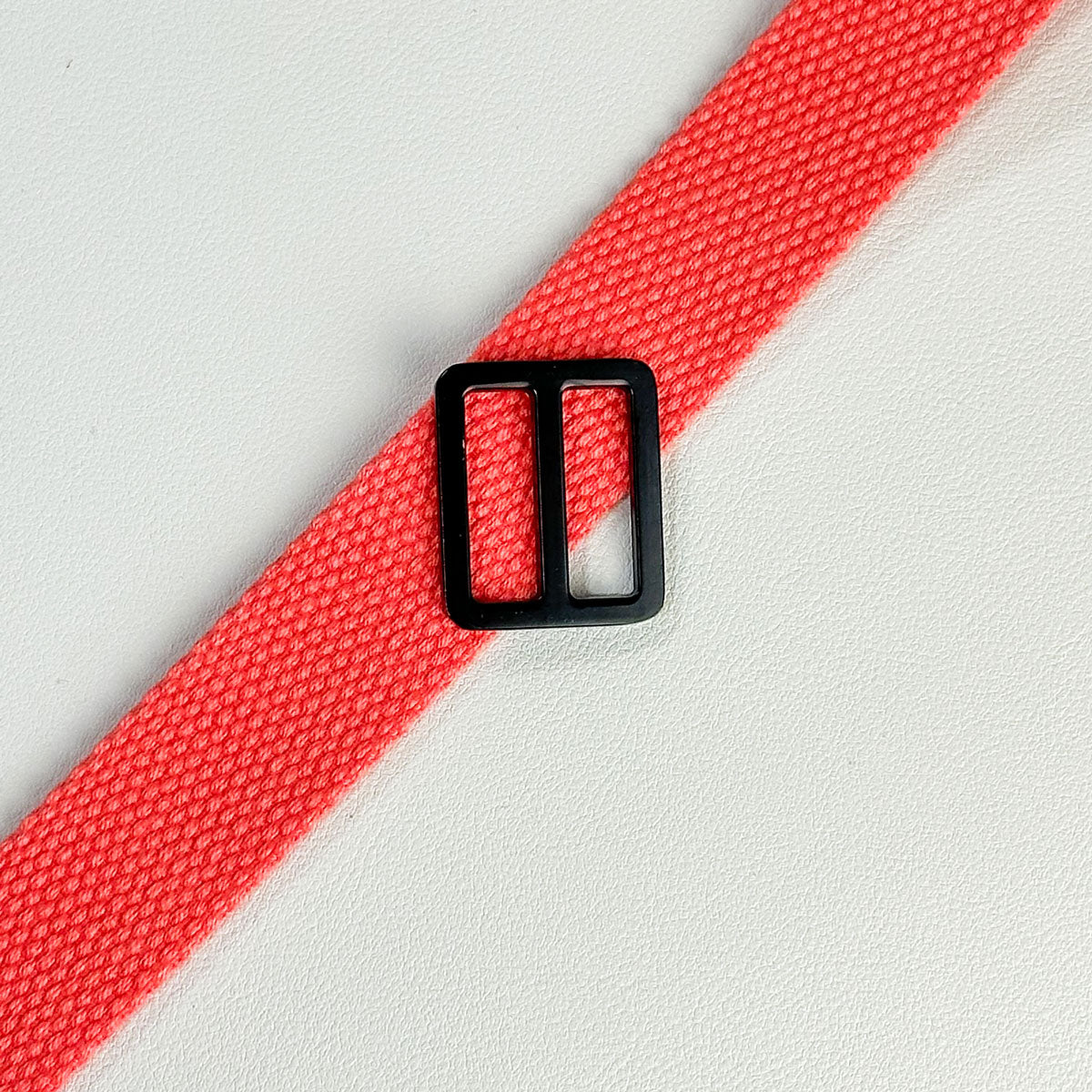 Gurtbandschieber 25mm in schwarz