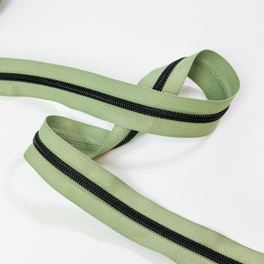 Reißverschluss Endlos Willow Green Schwarz