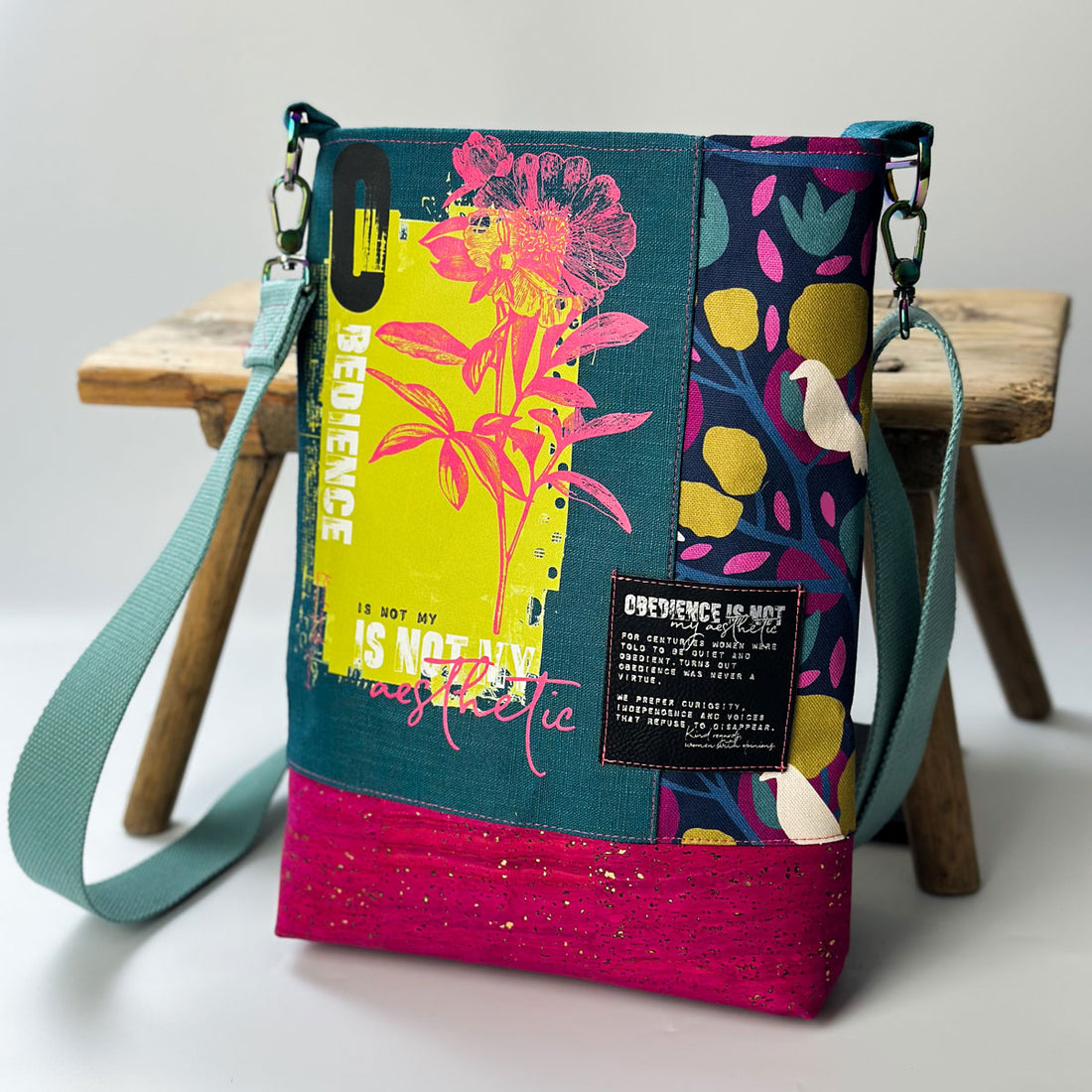 Bügelbild  "Obedience is not my aesthetic"