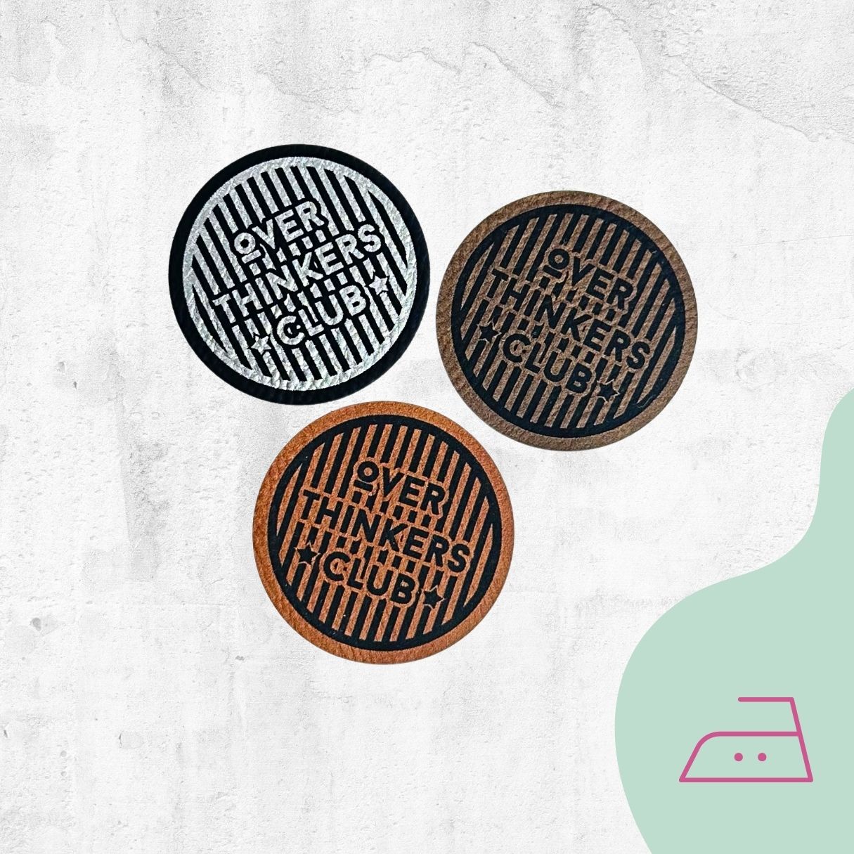 Kunstlederlabel &quot;Overthinkers Club&quot; zum Aufbügeln - Graphic Jam 