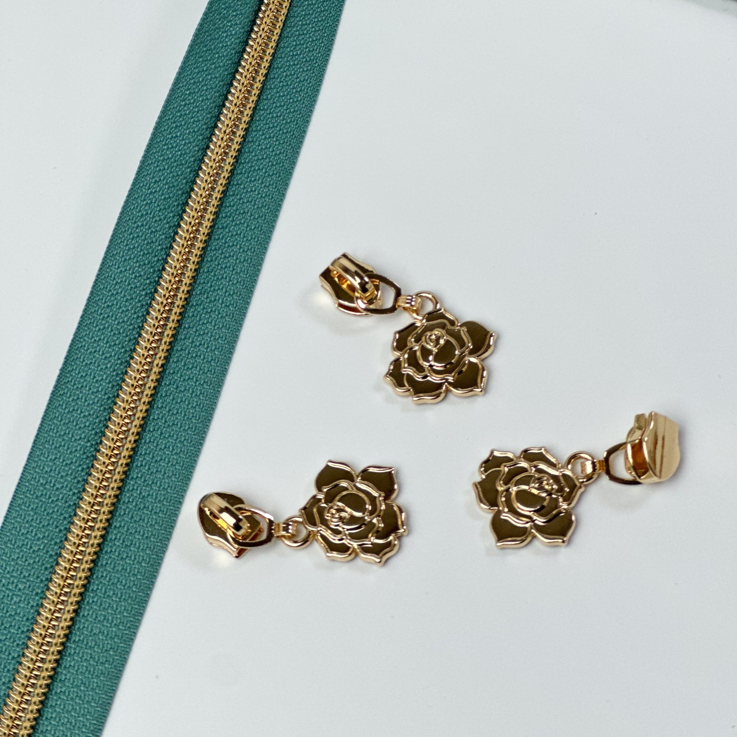 Rosen Zipper für Nylonreisverschlüsse