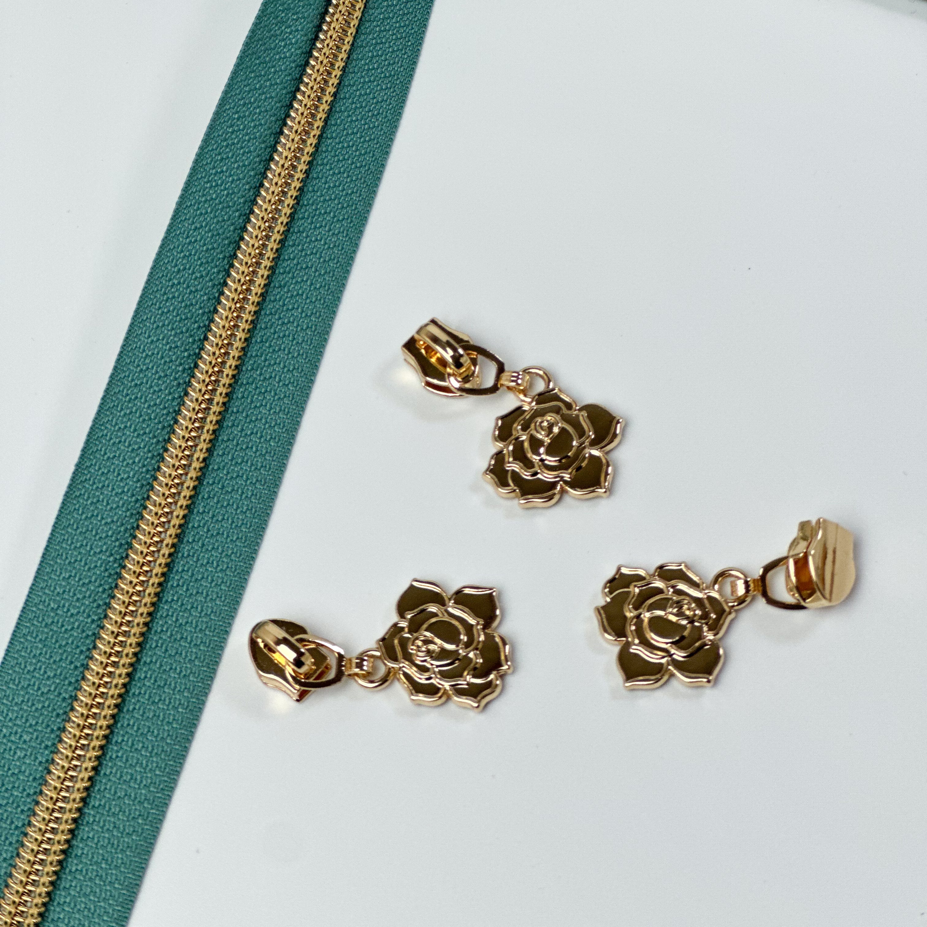 Rosen Zipper für Nylonreisverschlüsse